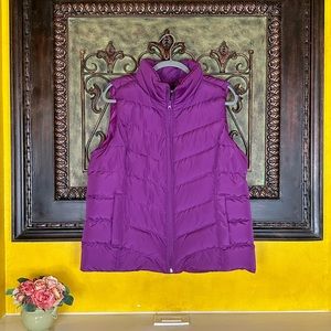 Lands' End Down Puffer Vest in Fuschia- Large